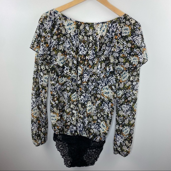 NWT FREE PEOPLE Say It To Me Floral Bodysuit in Black Combo - Picture 6 of 9